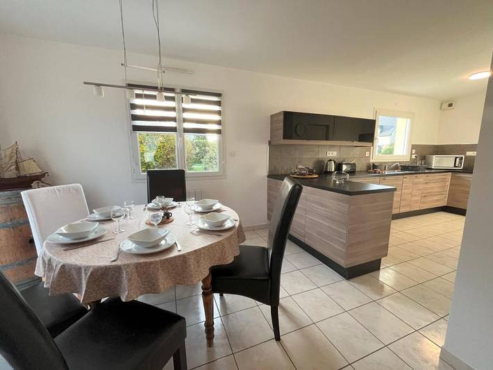 Location de vacances pour 6 personnes, avec jardin à Plougoulm - 3