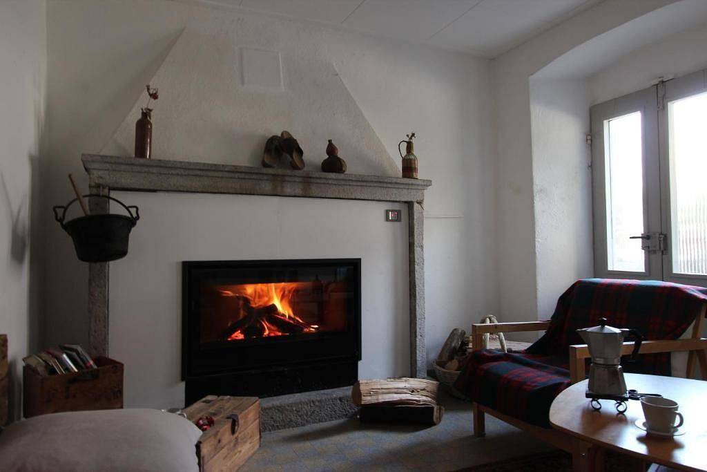 Eva-Ferienhaus in Brione, Tessiner Alpen