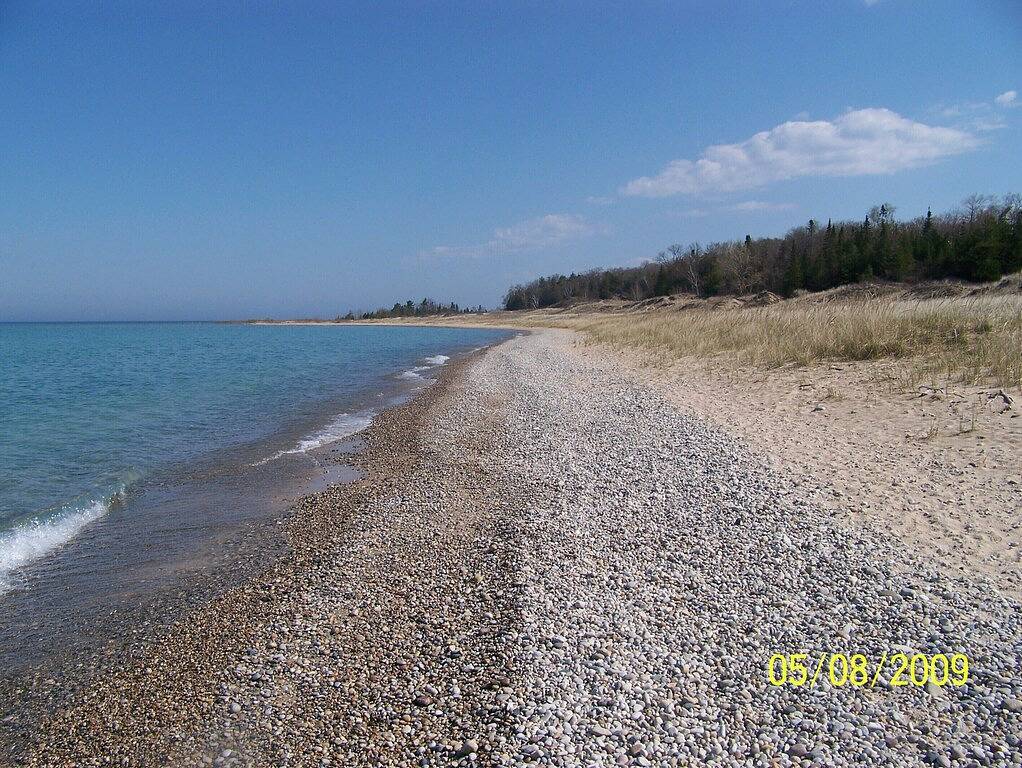 Schöner Ort! Sonnenuntergänge, Lake Michigan nur wenige Schritte entfernt in Charlevoix, Charlevoix County