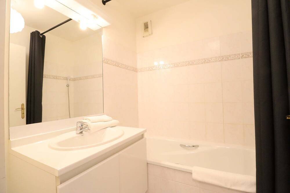 Entire apartment, Séquoia by Plaza - Apartment Disneyland 4 persons in Chessy, Seine-et-Marne