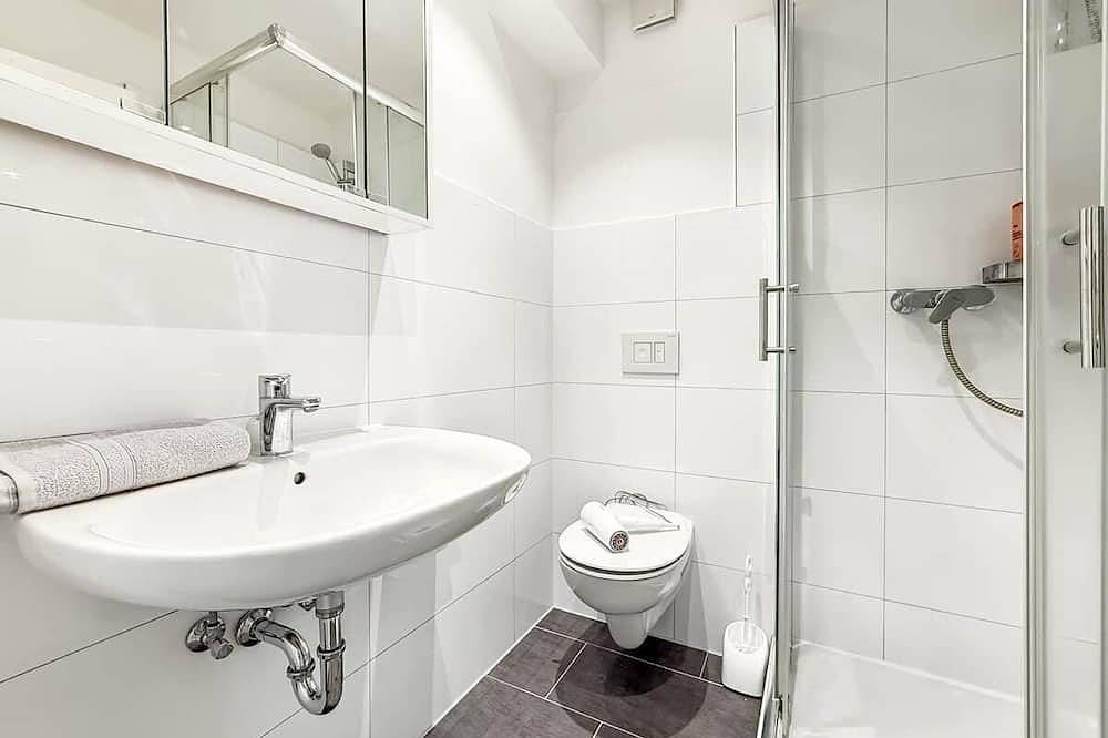 Ganze Wohnung, List - Lister Platz 1 5. Og Rechts in Vahrenwald-List, Hannover