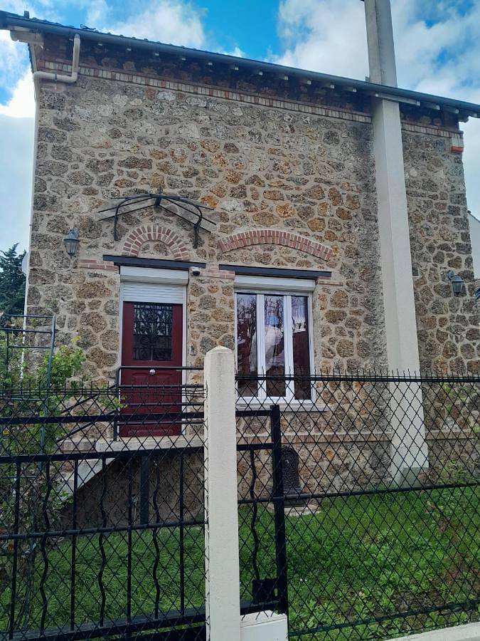 Casa de vacaciones para 8 personas, con jardín además de terraza y vistas, Se admiten mascotas - 1