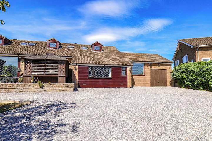 Holiday rental for 24 people, with Hot tub and Garden in Yorkshire