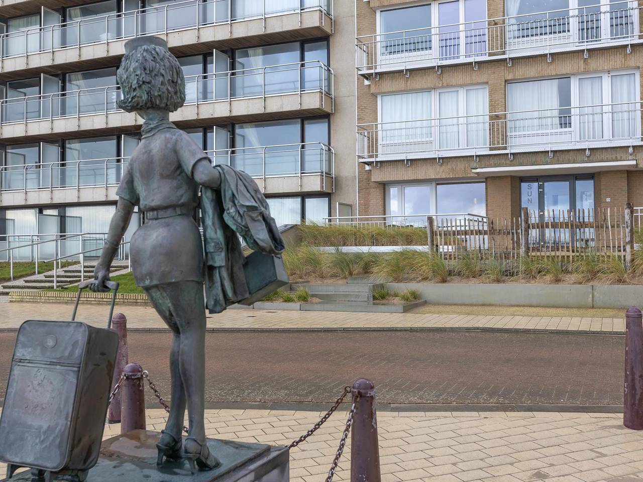 Geheel appartement, Appartement met zeezicht en twee terrassen in Middelkerke, Belgische Kust