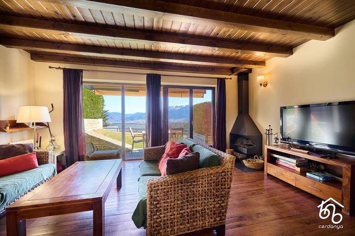 Apartamento de vacaciones para 8 personas, con piscina además de vistas y jardín - 1