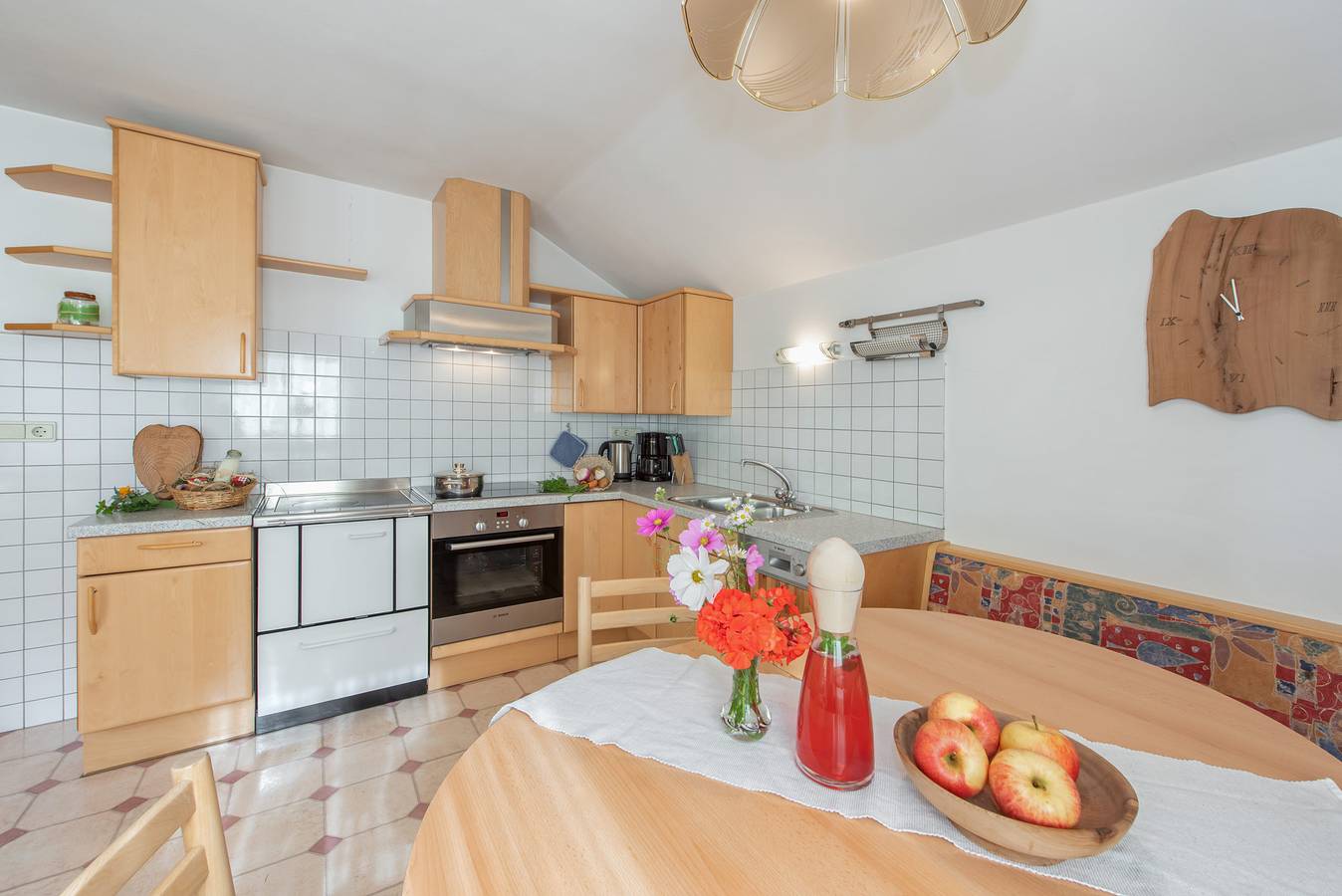 Cały apartament, Apartment "Rosengarten" with Shared Sauna, Balcony, Mountain View & Wi-Fi in Collepietra, Karneid