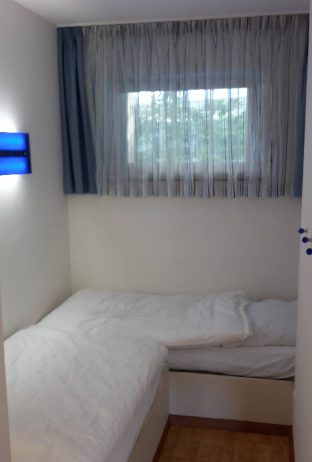 Ganze Ferienwohnung, Haus Delphin  Schank - Haus Delphin Wohnung Nr. 5 Schank 42 qm 1 Schlafzimmer max. 3 Personen in Wasserburg (Bodensee), Bayerisch Schwaben