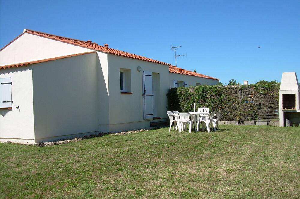 Vendee House, Quiet and only 20min from the Sea in Challans, Valle del Loira