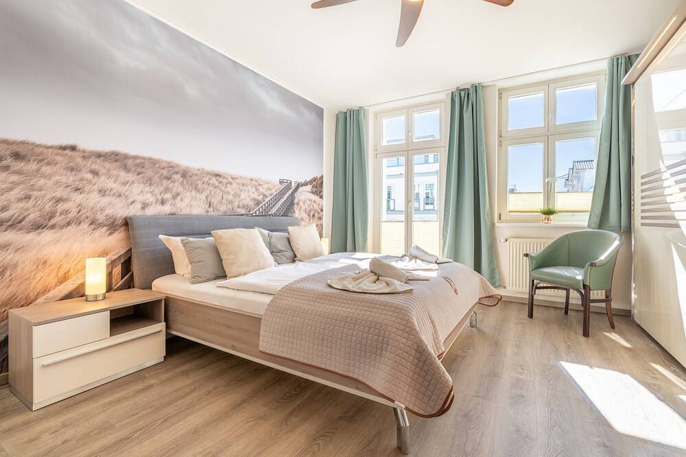 Villa Erika App. 06 - nur 50 m zum Ostseestrand in Drei Kaiserbäder, Heringsdorf