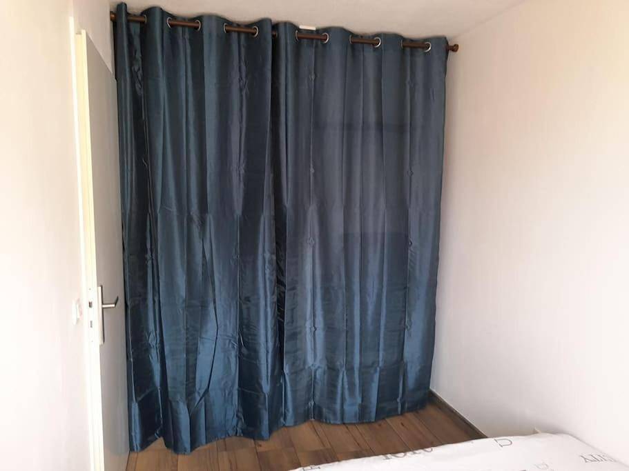 Appartement entier, Two-Bedroom Apartment in Ville-la-Grand, Région de Saint-Julien-en-Genevois