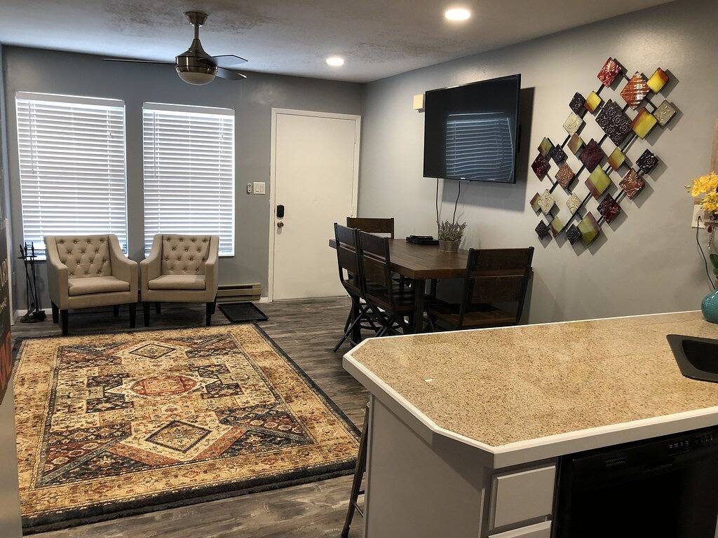 Fun Wohnung, Pineview Reservoir, lrg 2 Schlafzimmer. in Eden (UT), Uinta Wasatch Cache National Forest