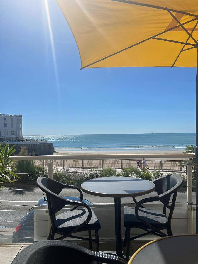 Hôtel pour 4 personnes, avec jardin et vue dans Plage Pontaillac - 4