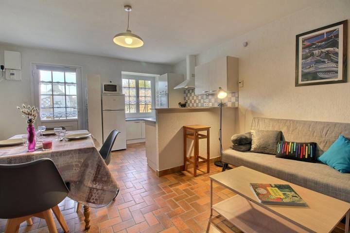 Gîte pour 3 personnes, avec Terrasse et Jardin à Plouhinec (Morbihan) - 4