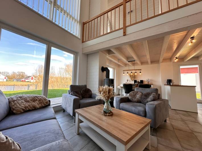 Ferienhaus für 6 Personen, mit Whirlpool und Terrasse sowie Garten und Sauna in Nordhorn