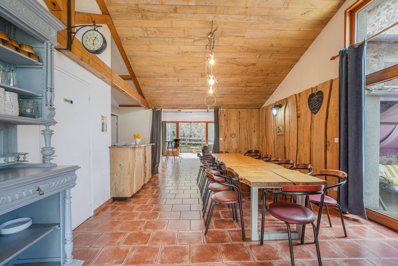 Gîte de etapa y estancia «Le Jardin Mirandou» - Alojamiento Bike Friendly in Montfaucon-en-Velay, Alto Loira