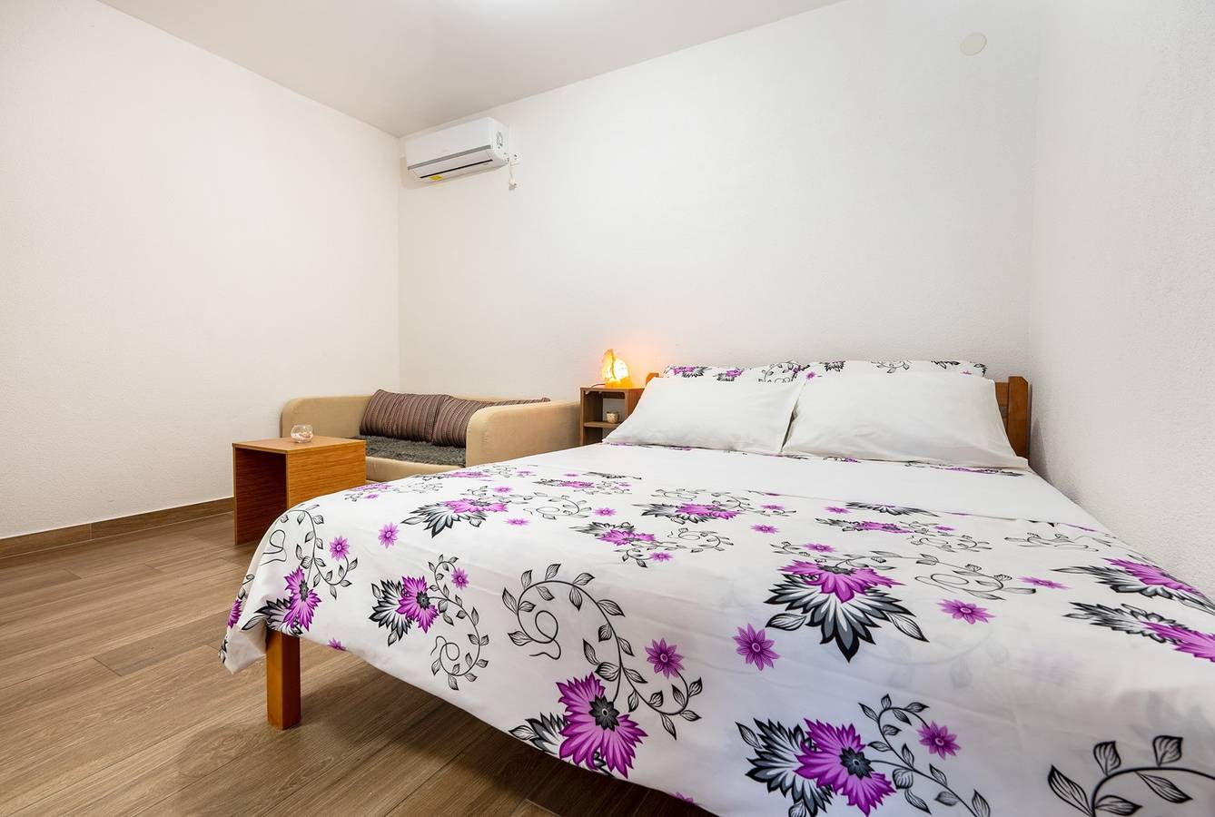 Zimmer für 4 Personen mit Balkon/Terrasse in Neum, Bosnien und Herzegowina