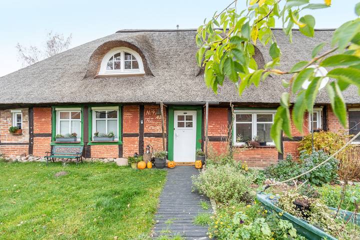 Ferienwohnung für 6 Personen, mit Garten in Loitz