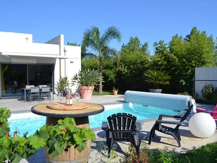 Villa pour 8 personnes, avec piscine et jardin à Perpignan