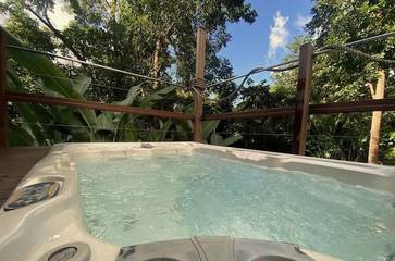 Lodge pour 2 personnes, avec jacuzzi et jardin en Guadeloupe