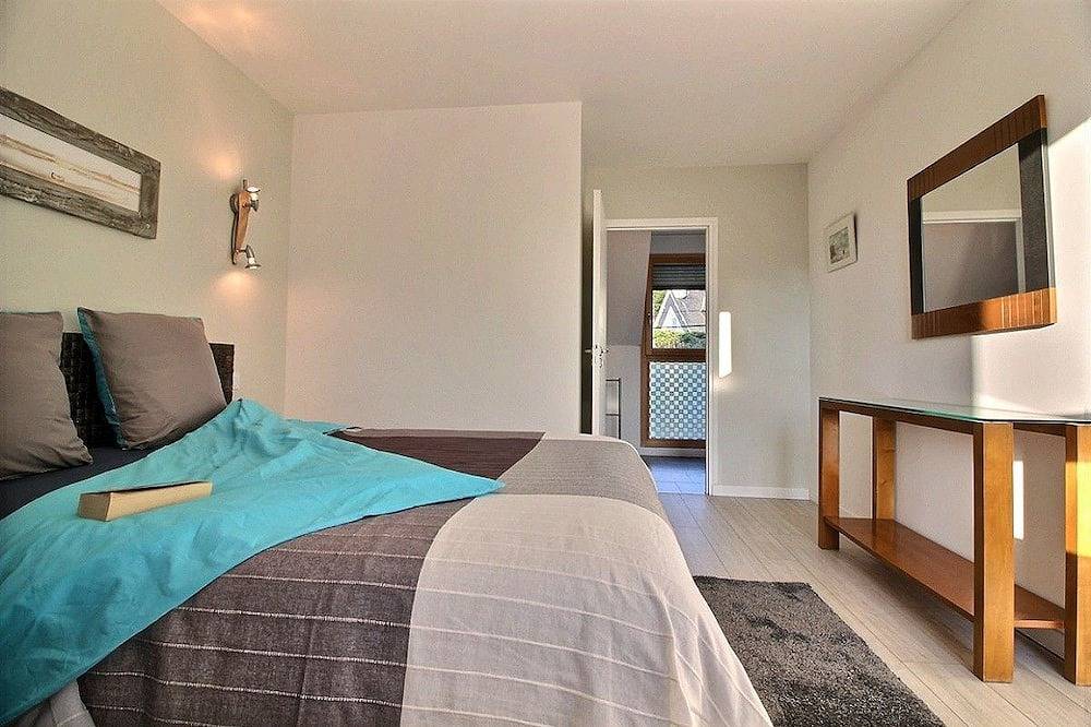 Grande Maison D'architecte à 400 m de la mer in Plougrescant, Pink Granite Coast