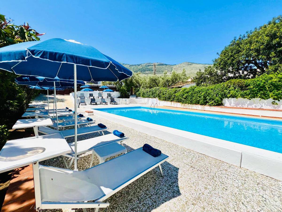 Five-Bedroom Villa in Carini, Provincia di Palermo