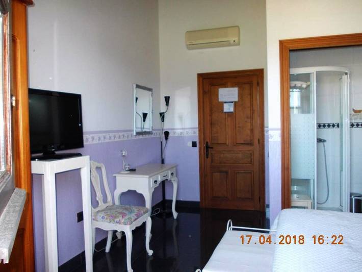 Hotel para 2 personas, con terraza además de vistas y jardín en Gran Bilbao - 4