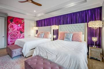 Vacation House for 16 Guests in Houston, Harris County, Picture 3