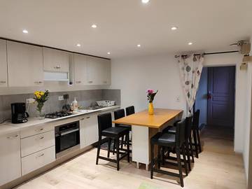 Gîte pour 6 personnes, avec terrasse et jardin à Lorquin
