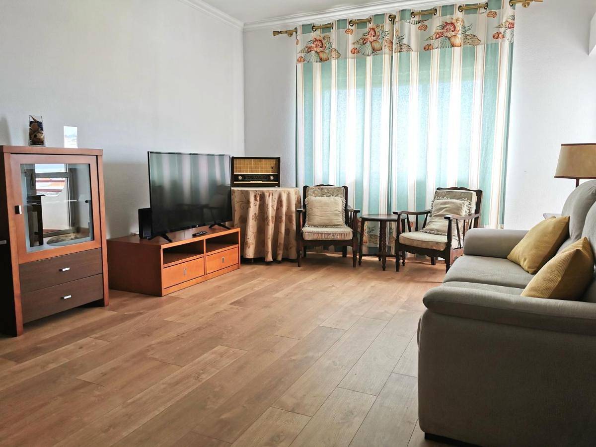 Apartamento inteiro, Two-Bedroom Apartment in Sines, Costa Alentejana
