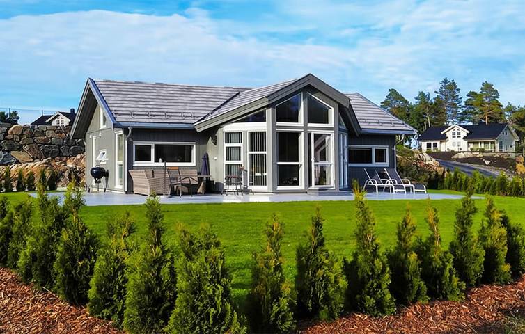 Ferienhaus für 9 Personen, mit Terrasse und Garten - 1