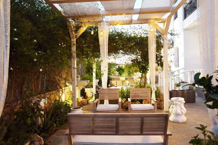 Gîte pour 4 personnes, avec piscine ainsi que vue et jardin, animaux acceptés dans Malia - 4