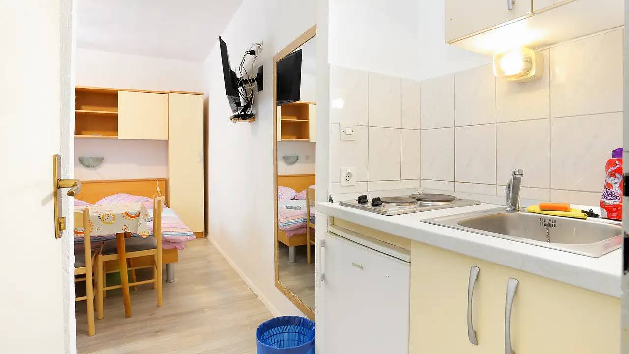 Ganzes Studio, Studio für 3 Personen (19 m²) in Tučepi in Tucepi, Makarska Riviera