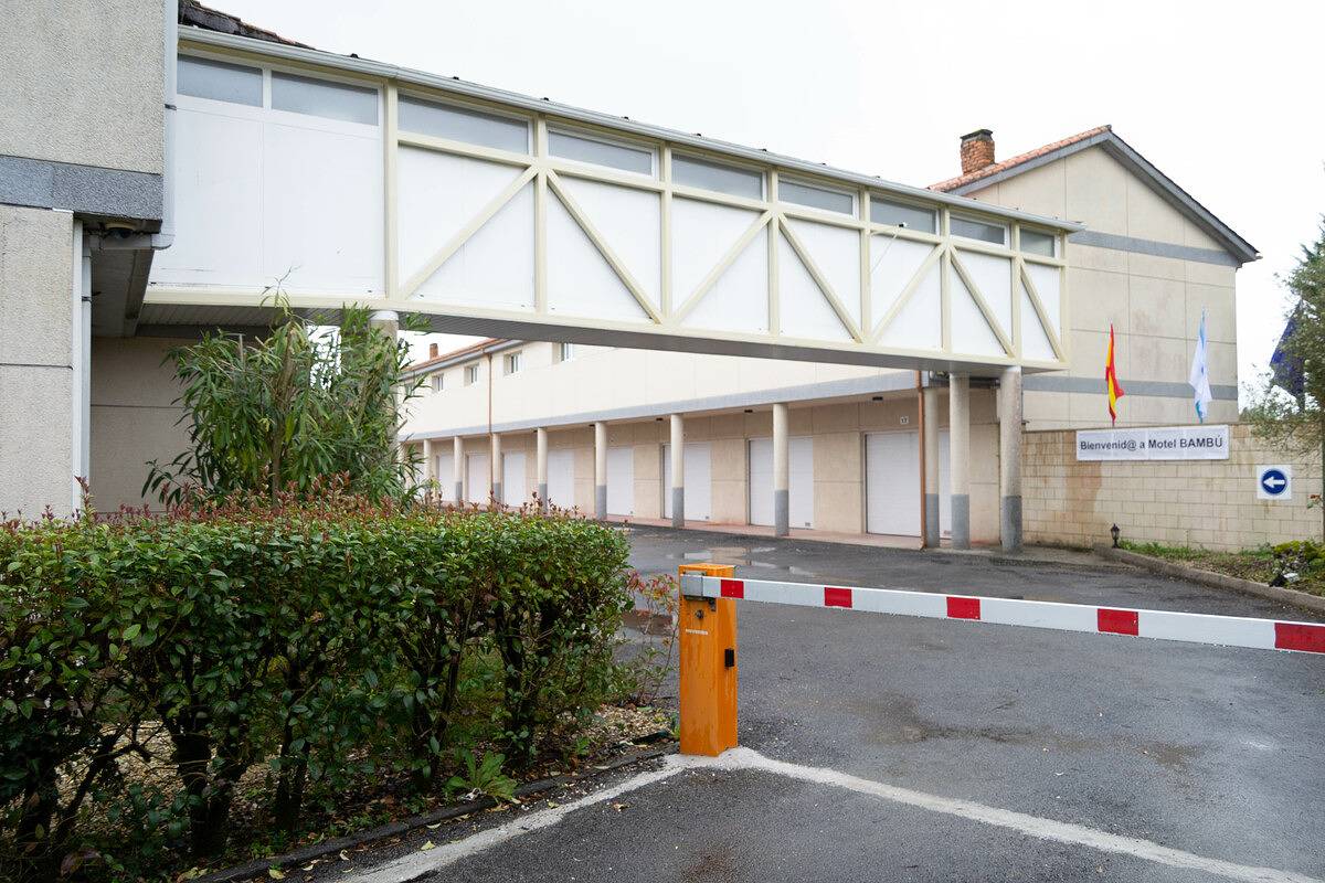 Entire studio, Motel Bambu Apartamento 01 in Lugo, Lugo Province