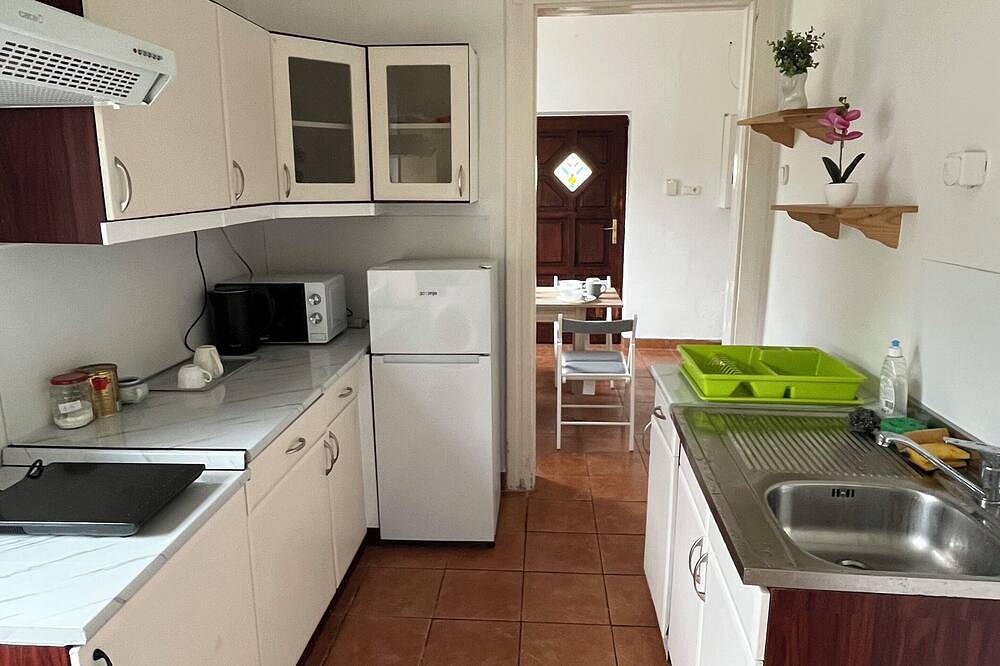 Hideaway House 01 with Garden and Freeparking in Budapest, Mittelungarn