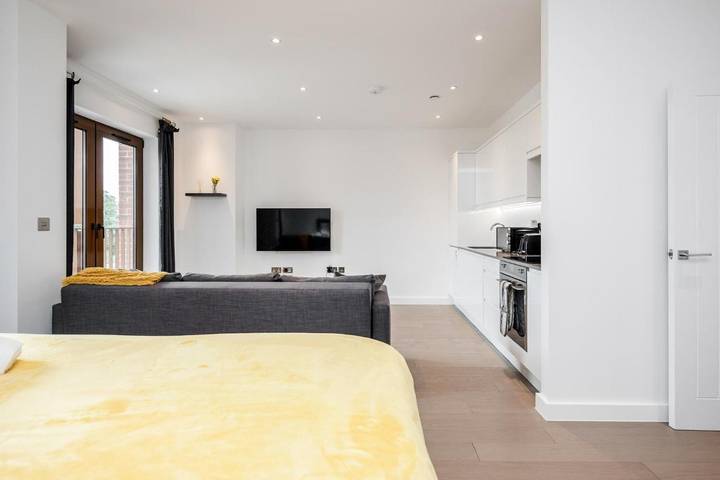 Apartamento para 4 personas, con Balcón y Vistas en St Albans