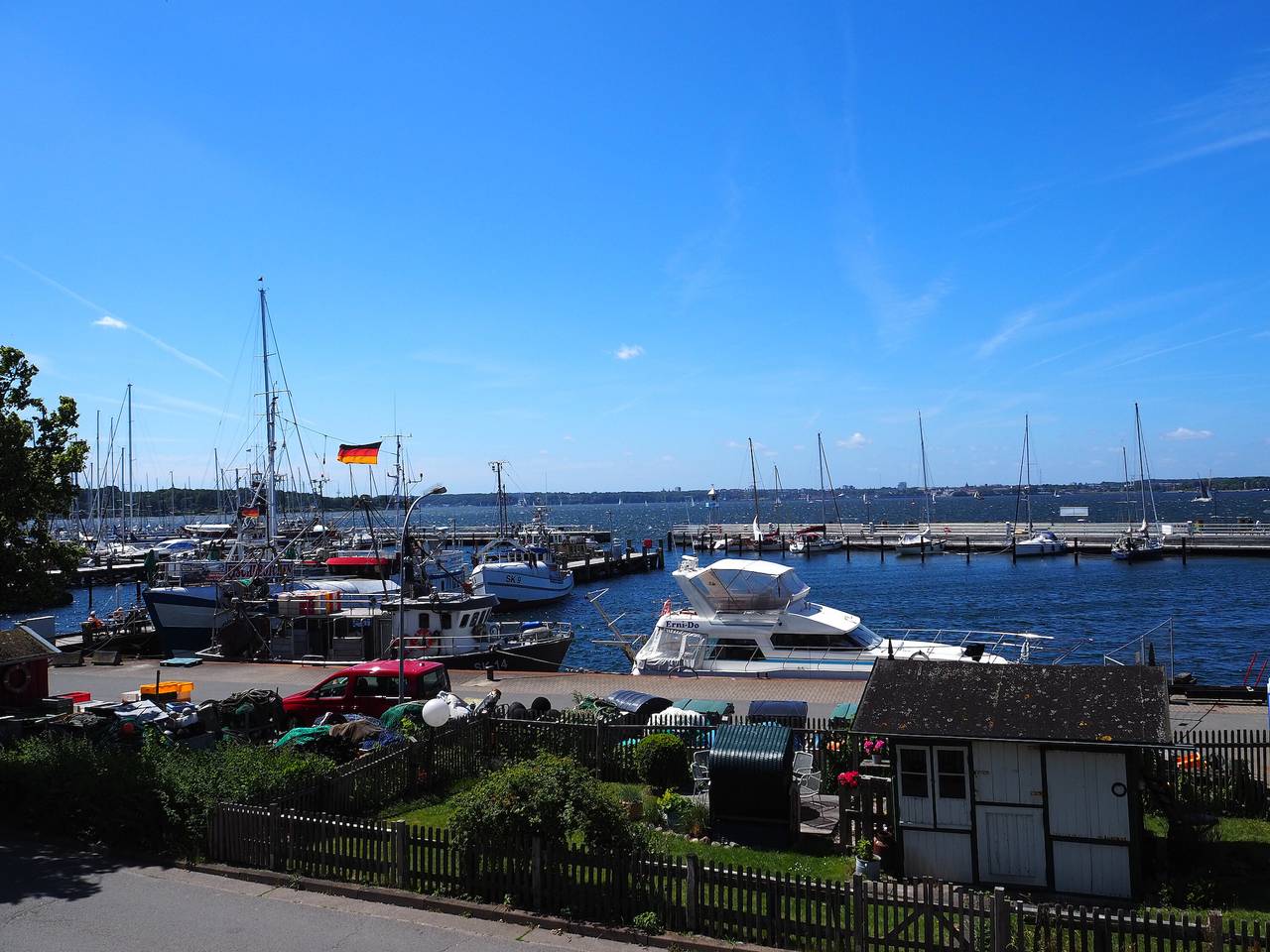 Ganze Wohnung, Apartment 'Grote Koje' mit Meerblick, privater Terrasse und Wlan in Kieler Förde, Heikendorf