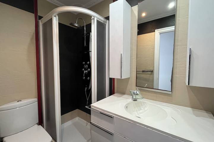 Appartement entier, Quiet apartment near Bilbao airport 28 december - 28 february in Mungia, Biscaye