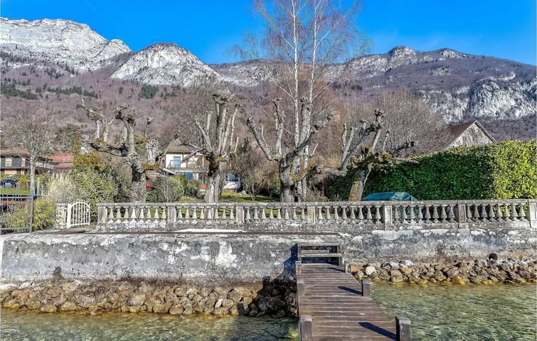Location de vacances pour 7 personnes, avec terrasse et vue sur le lac à Veyrier-du-Lac - 4