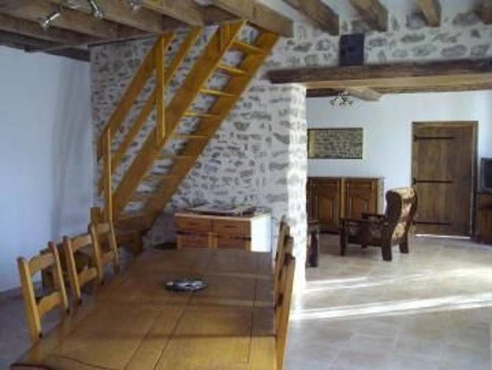 Location de vacances pour 7 personnes, avec terrasse et jardin à Saint-Léonard-des-Bois - 3