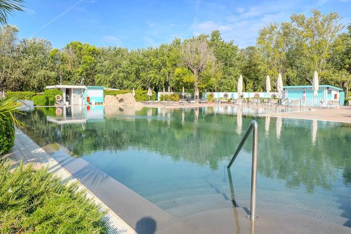 Camping für 6 Personen, mit Terrasse und Pool in Friaul-Julisch Venetien - 3