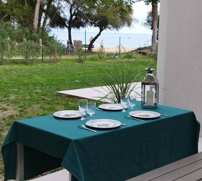 Location de vacances pour 5 personnes, avec vue et terrasse dans Plage de la Boirie