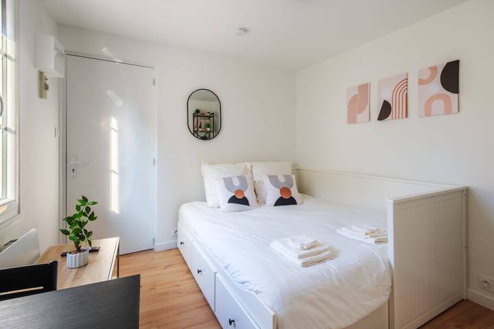 Studio pour 2 personnes, adapté aux familles dans Mayenne - 2