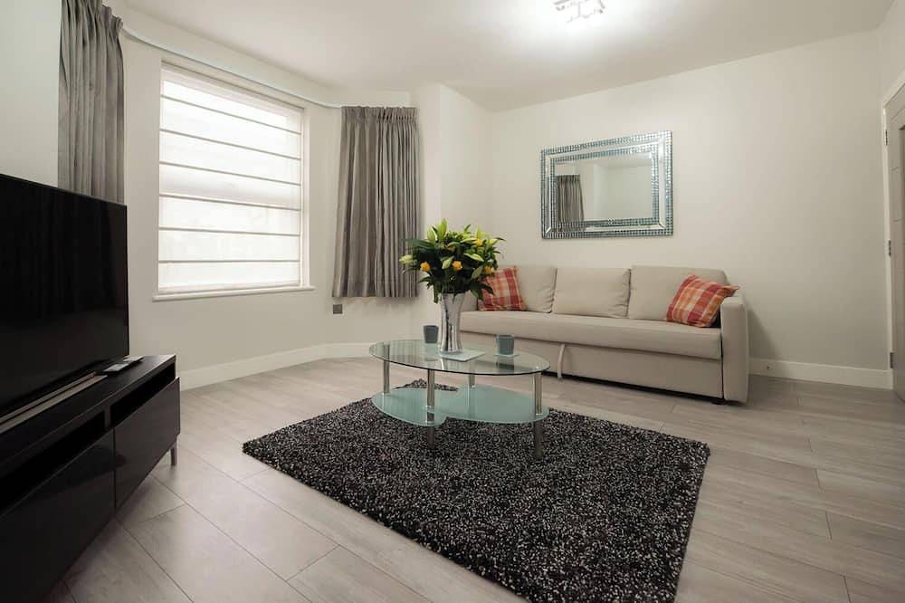 Appartement entier, De Luxe-Appartement-Sdb privée avec baignoire-Vue sur Jardin in Reading, Berkshire