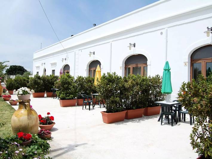 Location de vacances pour 2 personnes, avec Jardin et Piscine à Casalini