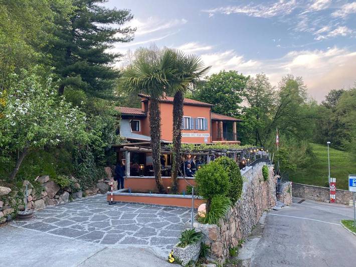 B&B für 2 Personen, mit Terrasse und Ausblick in Lugano