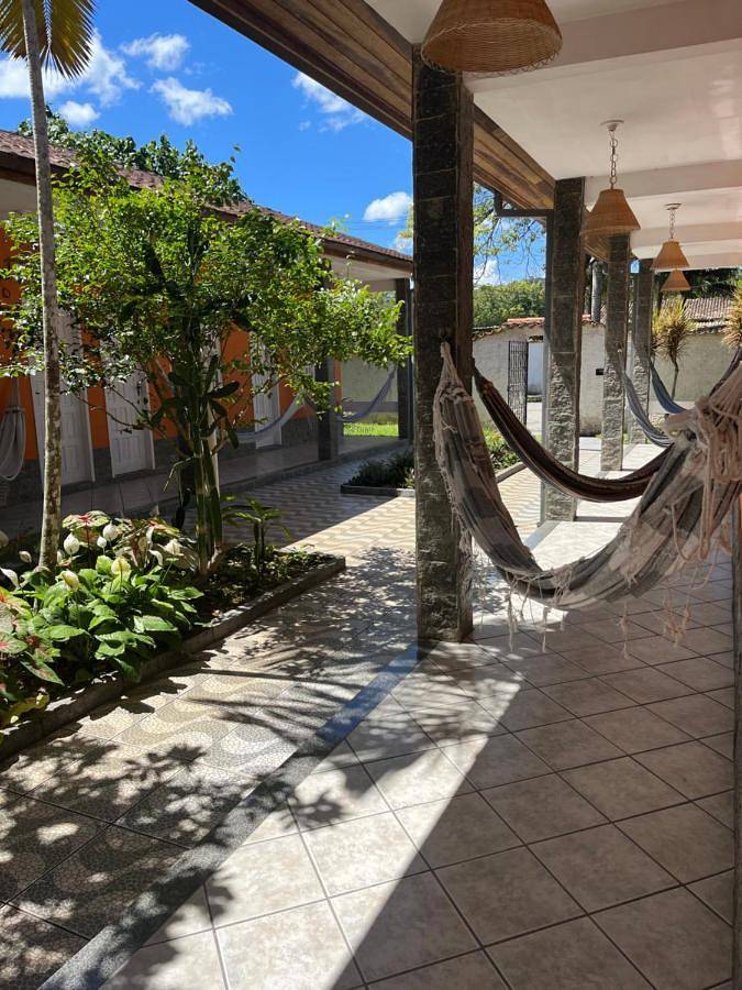 Pousadas para 2 pessoas, com piscina e terraço e ainda jardim em Paraty