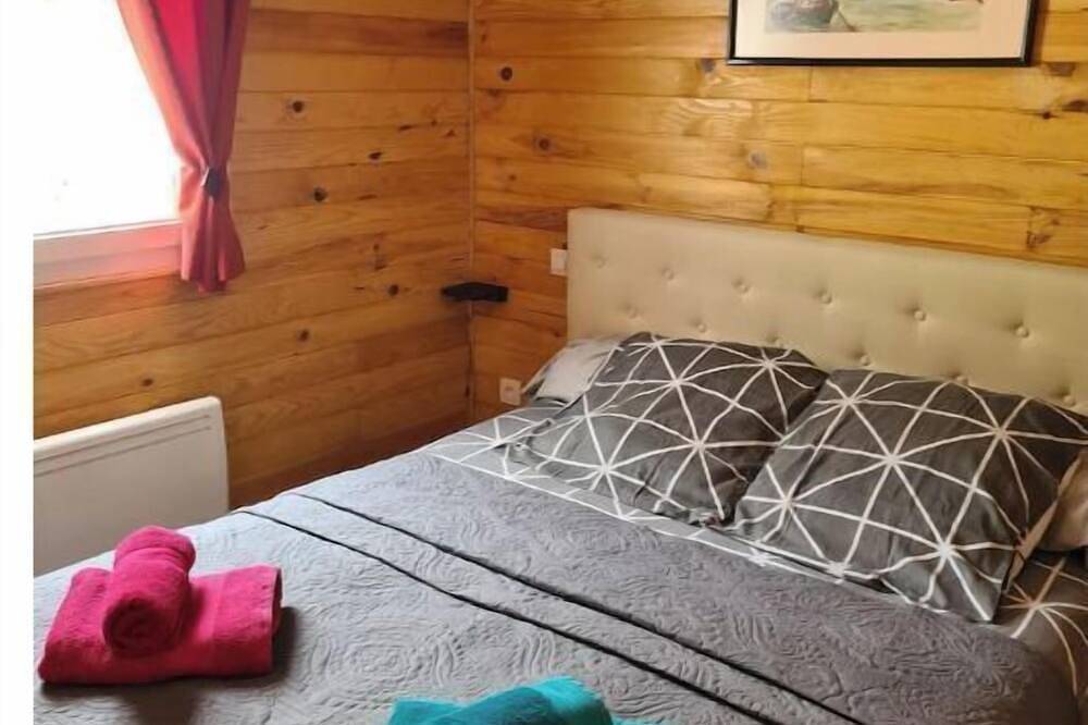 Chalet au cœur du parc du Morvan (Moux-en-Morvan) in Moux-en-Morvan, Parc naturel régional du Morvan