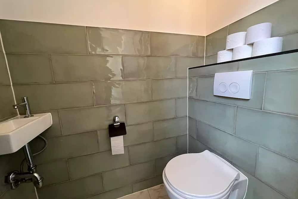 Entire apartment, Beautiful 1 bedroom apartment in the city centre in Rotterdam, South Holland