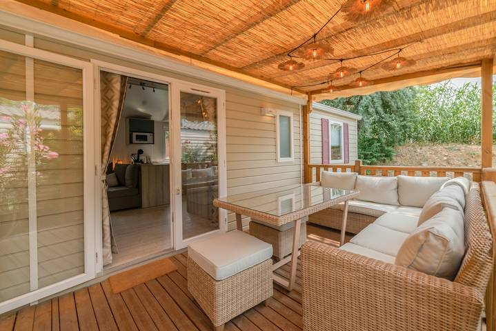 Camping pour 8 personnes, avec jardin dans le Languedoc-Roussillon - 2