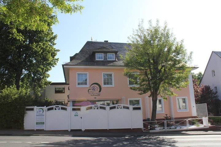 Ferienhaus für 14 Personen, mit Garten und Balkon in Daun - 2